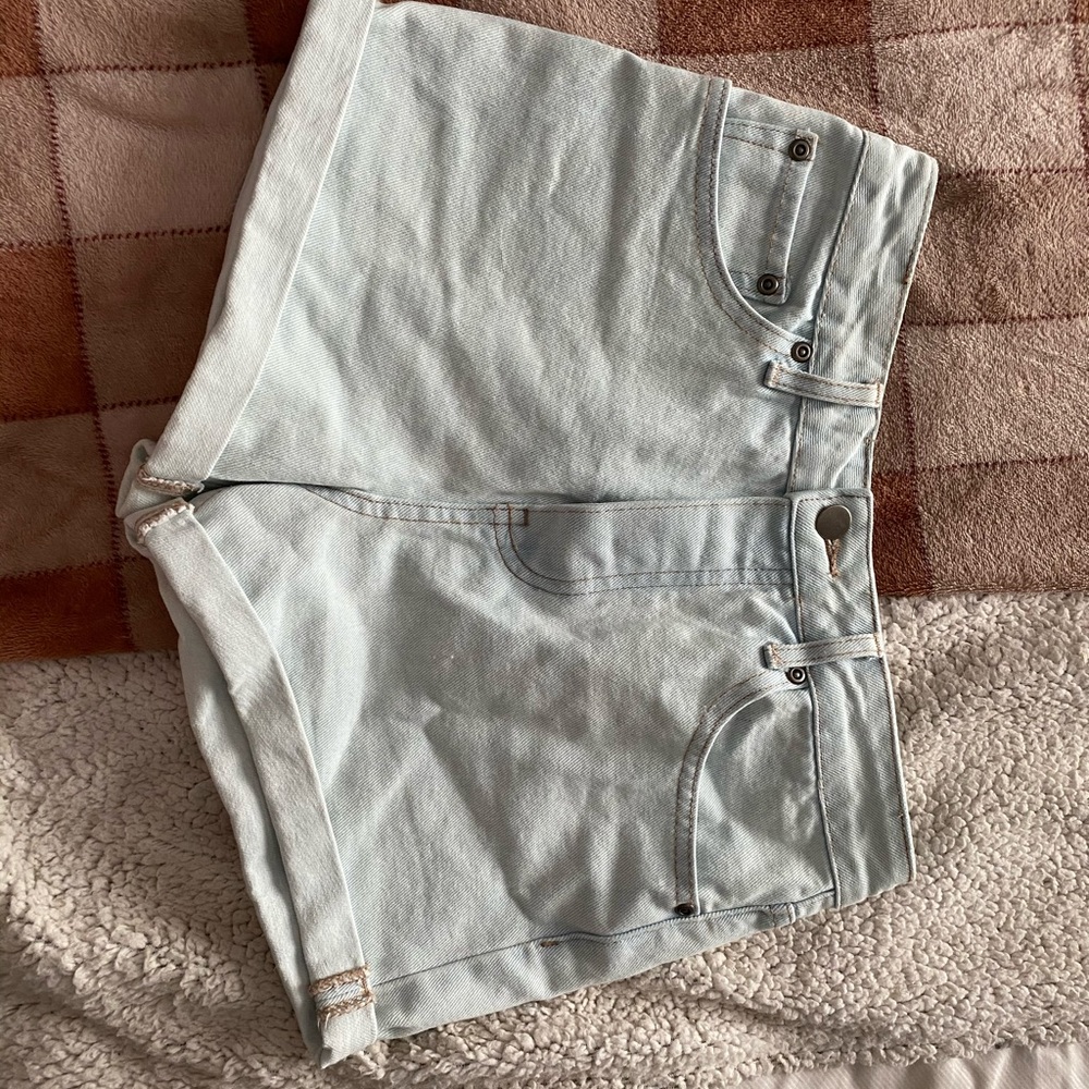 Forever 21 shorts ✨